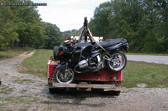 bmw_on_wrecker